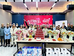 康丽达员工生日会