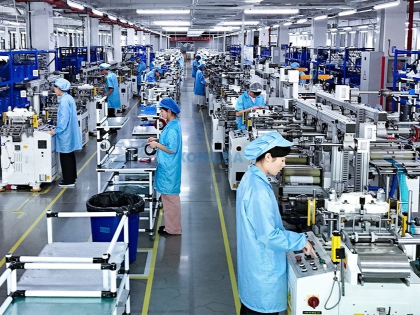 康丽达汽车电子专用导电泡棉生产与测试现场
